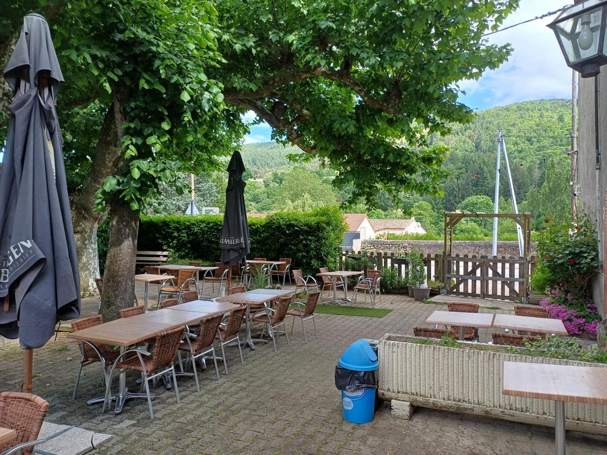 Villevocance Auberge Des Platanes מראה חיצוני תמונה